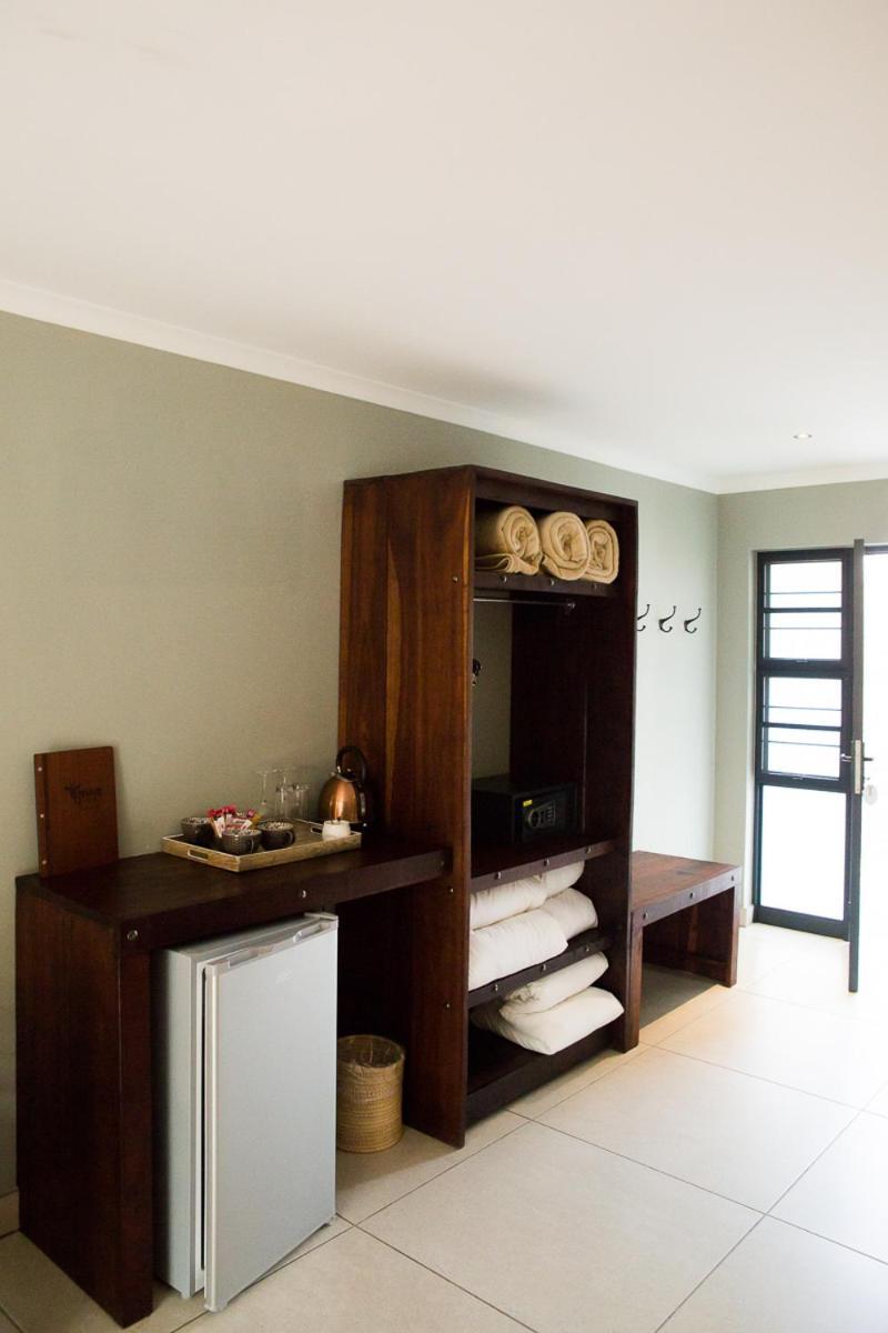 Toshari Lodge Окаукуехо Екстериор снимка
