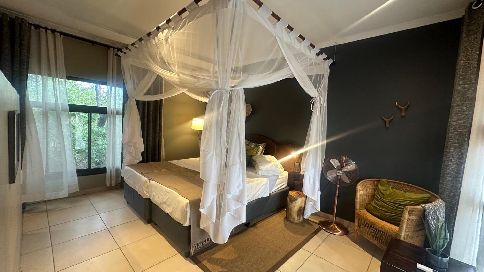 Toshari Lodge Окаукуехо Екстериор снимка