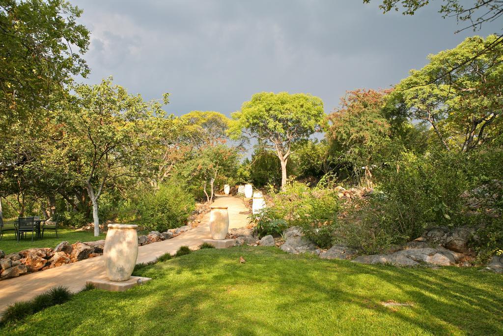 Toshari Lodge Окаукуехо Екстериор снимка